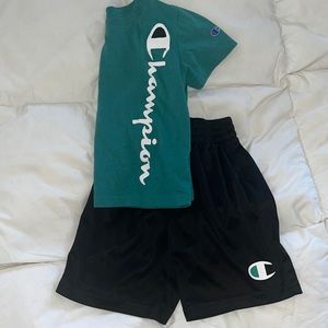 Champion Shorts Set 5T Boy